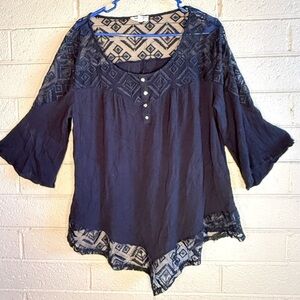 Corvia black Trim Blouse